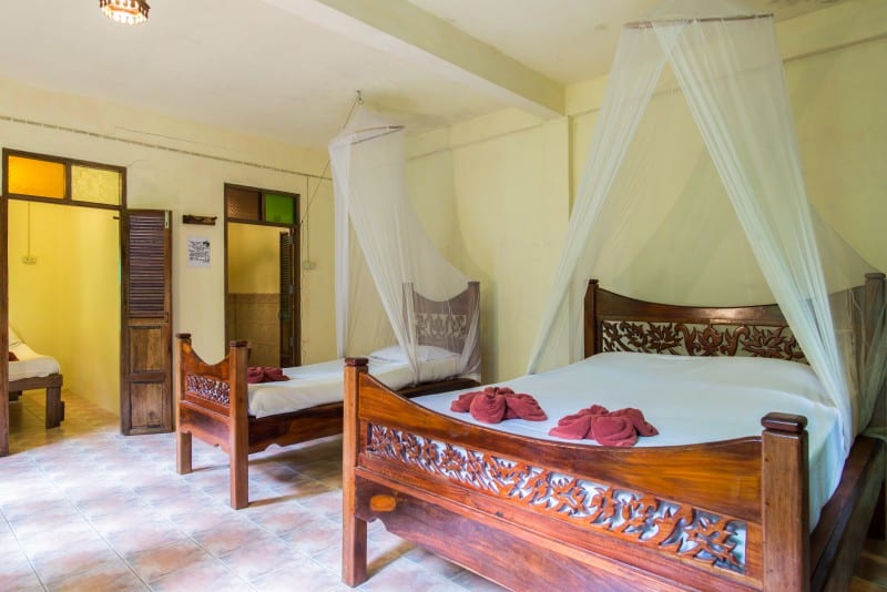 domek z widokiem na rzekę Khao Sok