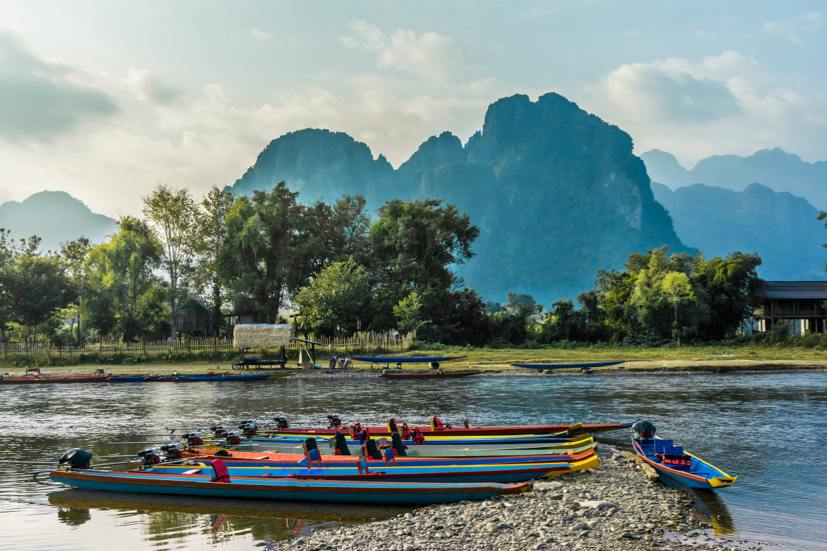 Laos na własną rękę Vang Vien